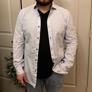 H&M Men's Light Blue Cotton Pinstripe Button Up Long-sleeve Shirt Size M